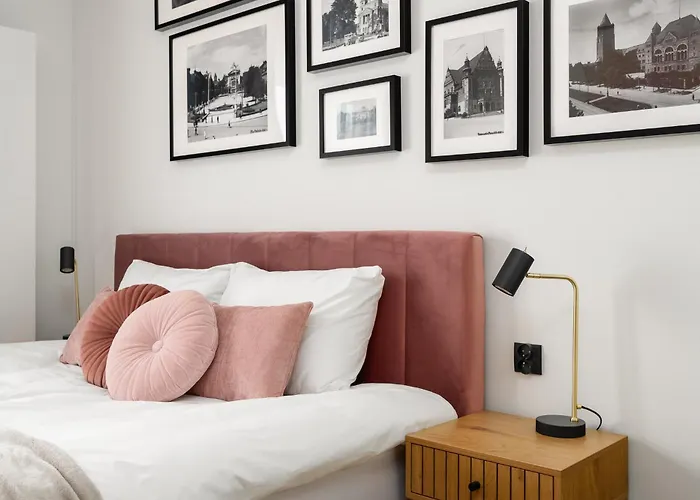 Sunny Apartment - Plac Wolnosci 6