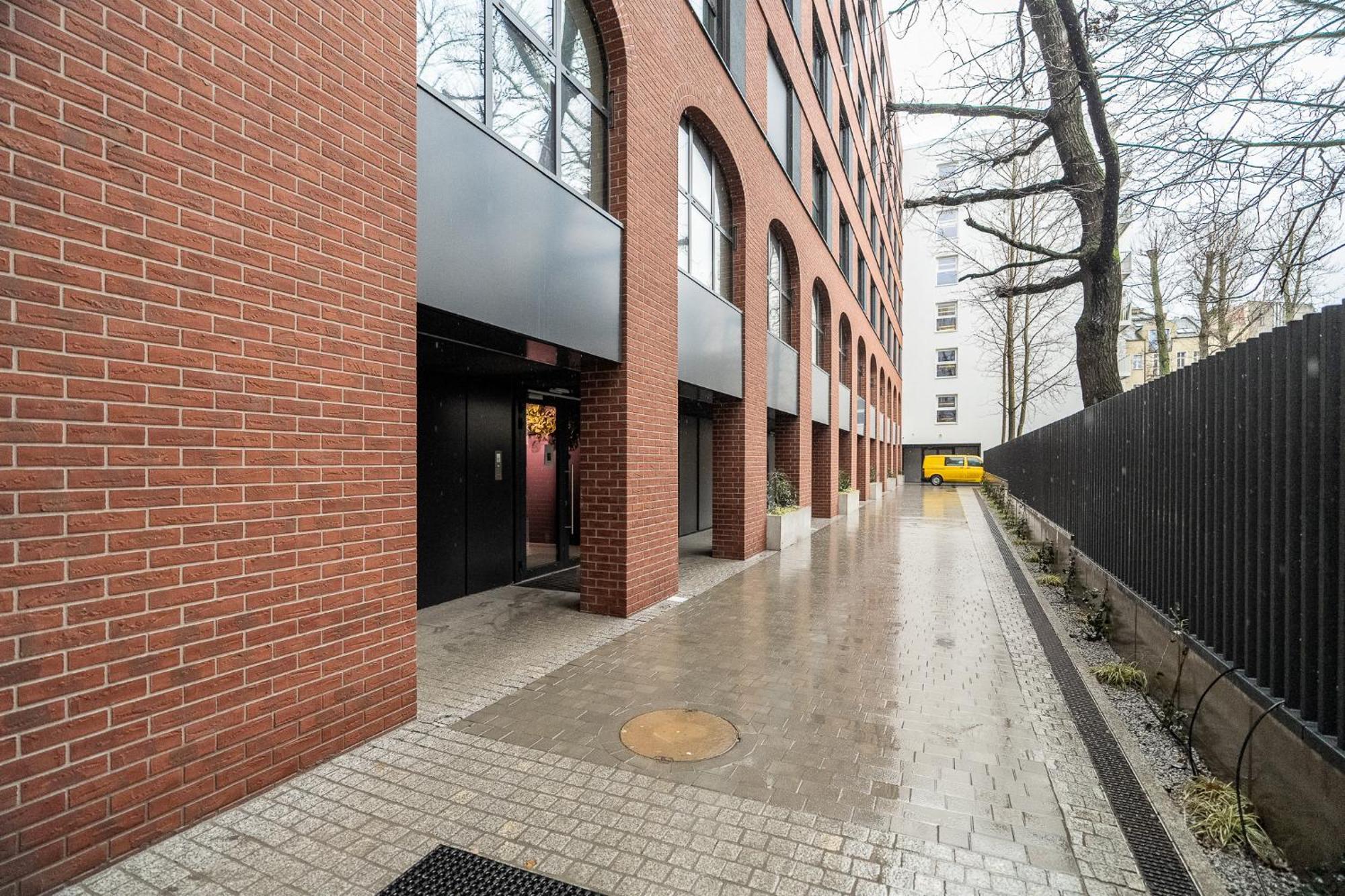 Апартаменти Sunny - Plac Wolnosci 6 Познань